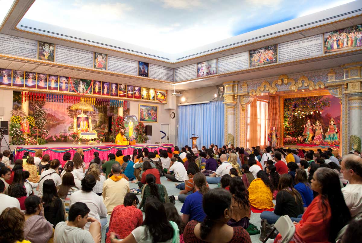 Holi Begins in the Temple