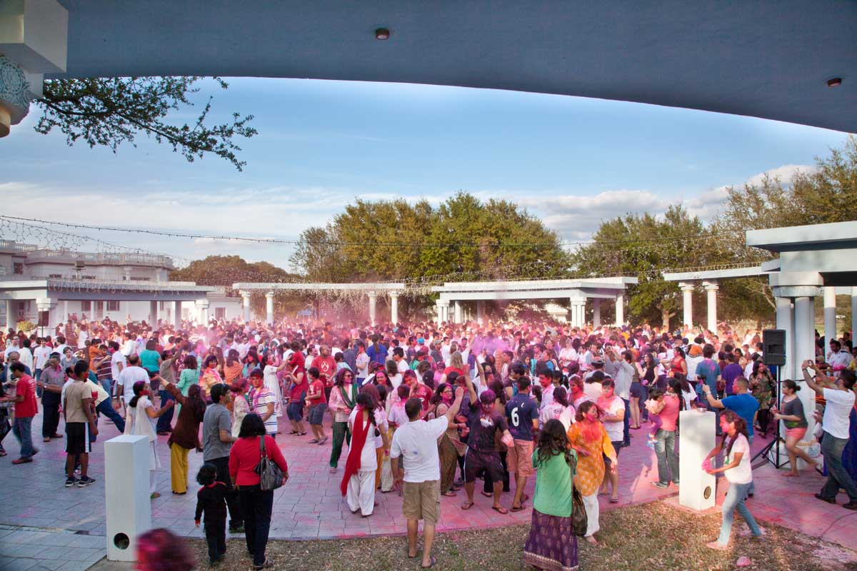 The Crowds Joins in Holi